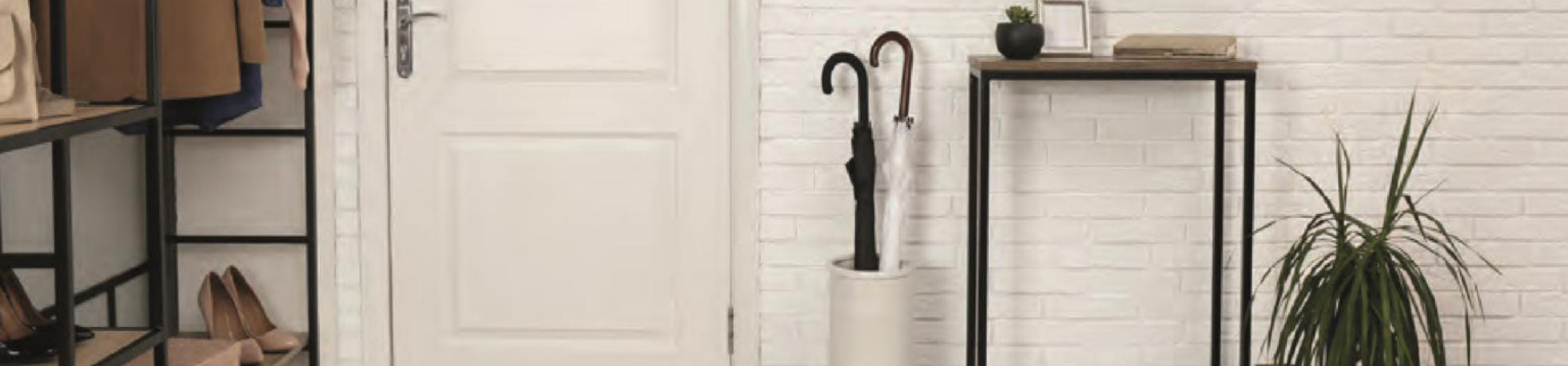 Portaombrelli e zerbini ed asciugapassi per un ingresso accogliente