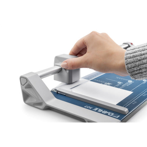 dahle-taglierina-rullo-hobby-pressino-automatico-max-8-fogli-luce-320-0-8-mm-blu-r900507