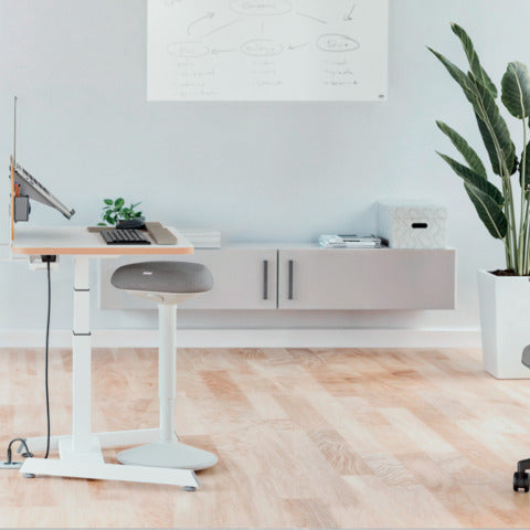 leitz-sgabello-active-comfort-piedi-ergonomico-ergo-grigio-chiaro-370x610x377-mm-65450085