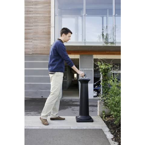 rubbermaid-posacenere-colonna-resina-groundskeeper-tuscan-h-102-9-cm-diametro-40-cm-nero-fg9w3000bla