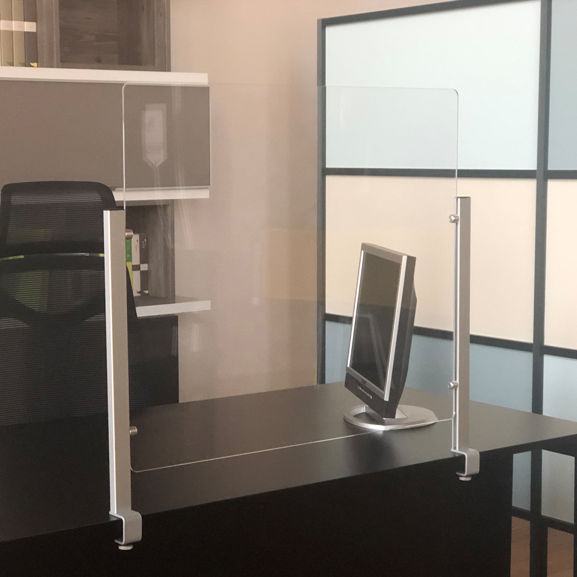 studio-t-schermo-protettivo-scrivania-slim-h65xl107cm-morsetto-alluminio-silver
