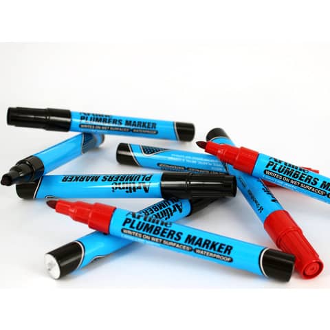 artline-marcatore-permanente-plumbers-punta-tonda-1-5-mm-rosso-plm-r