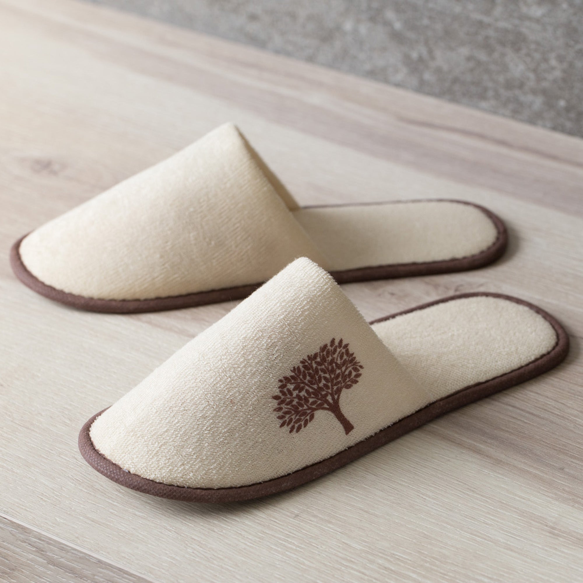 leone-confezione-12-paia-ciabatte-spugna-linea-cortesia-natura