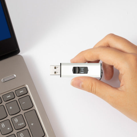 q-connect-chiavetta-usb-super-speed-3-0-argento-nero-8-gb-kf16368