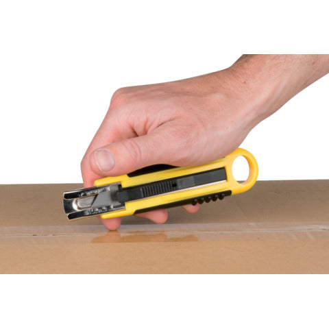 q-connect-cutter-lama-6-cm-scatto-blister-giallo-nero-kf15432