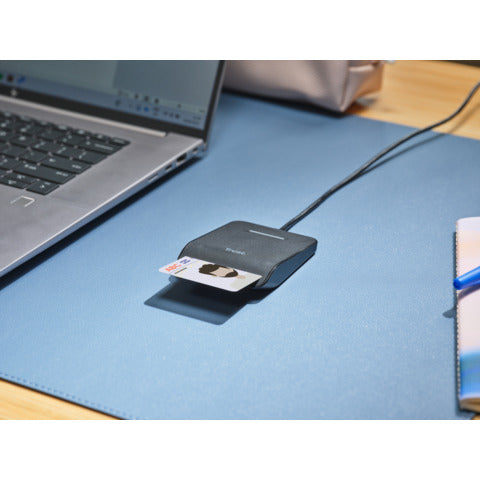 trust-lettore-schede-id-smart-card-reader-primo-lidentificazione-personale-siti-web-amministrazioni